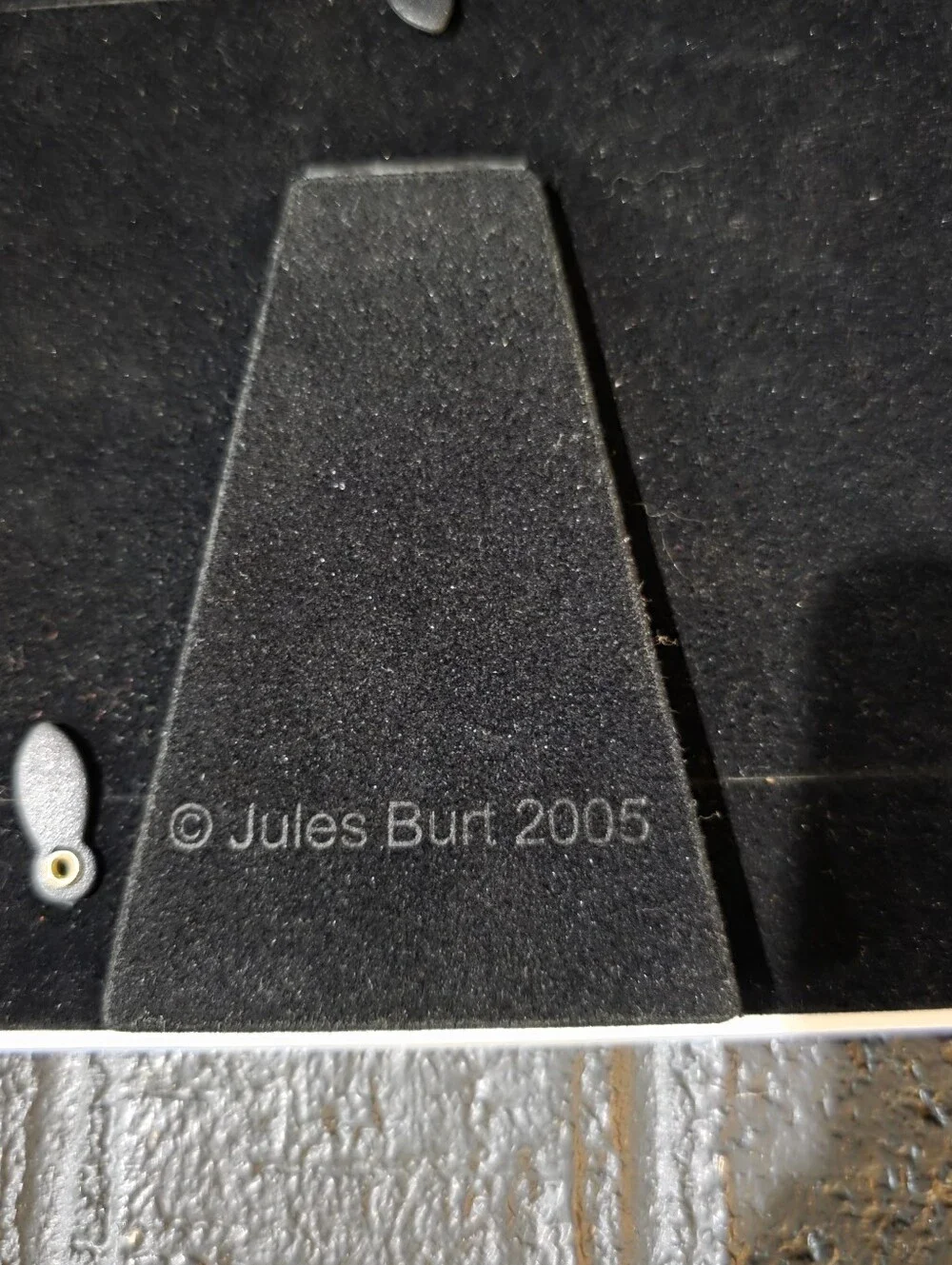 Vintage 2005 Jules Burt 